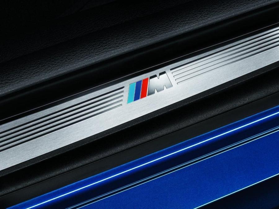  BMW X1 M-Package 2011 года  (фото 4 из 7)